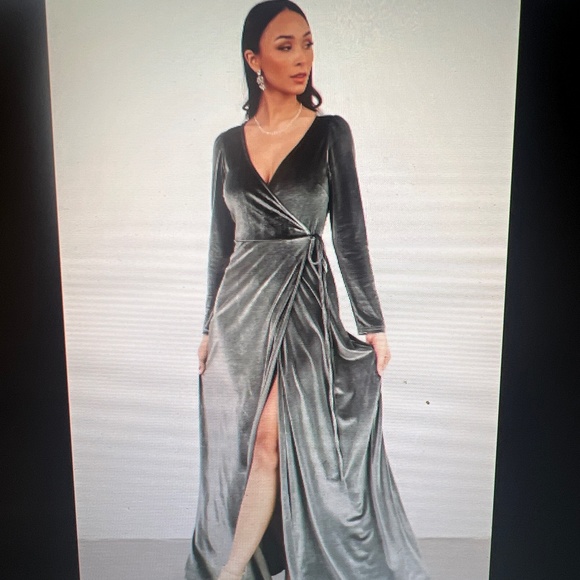 Baltic Born Esmeralda Velvet Maxi - Picture 2 of 4